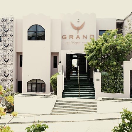 Grand Africa Rooms & Rendezvous Plettenberg Bay Exteriör bild